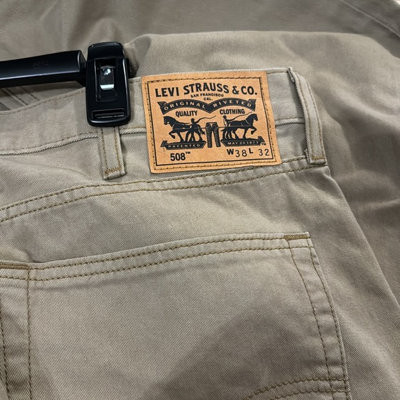 Men’s Levi’s - Picture 2 of 2